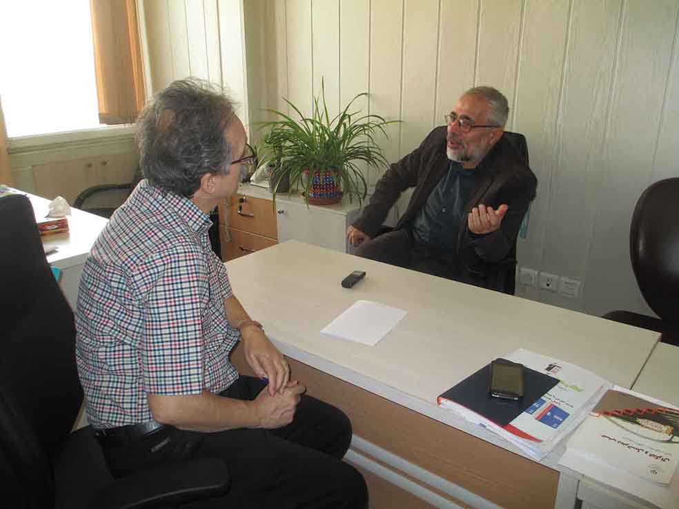 گفت‌وگو با سیامک قنادان‌زاده، مدیر هنرستان