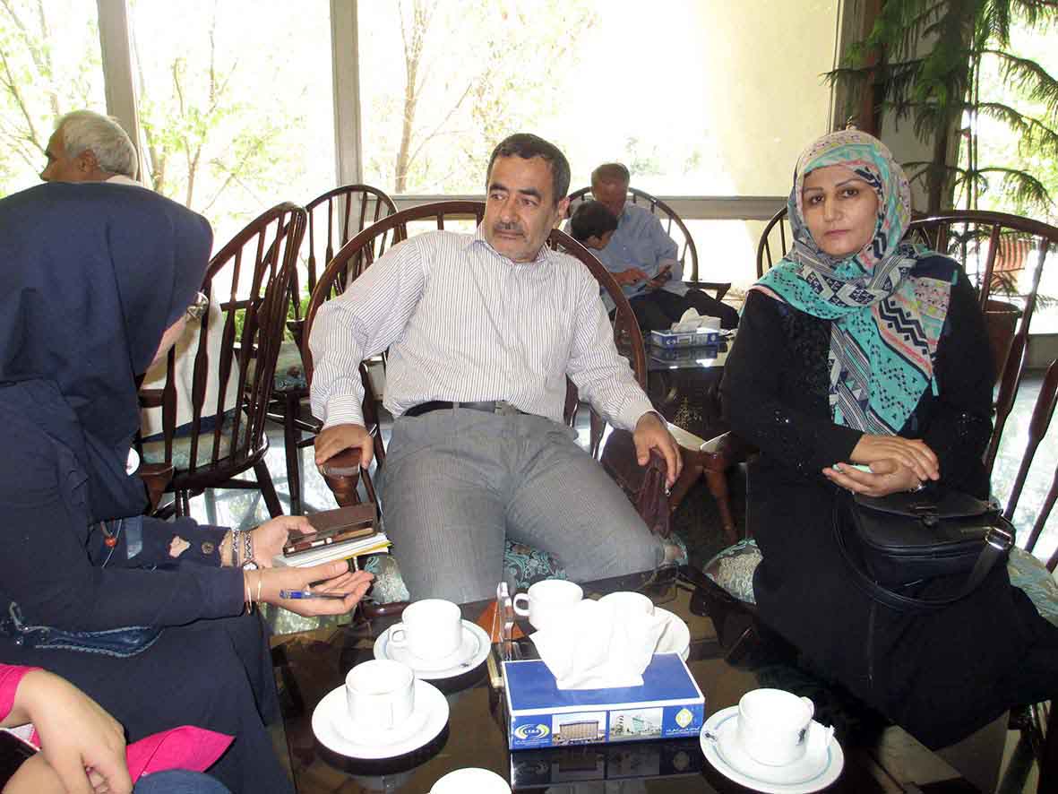 پدر و مادر امیر معینی، رتبه‌ی 2 ریاضی از اصفهان