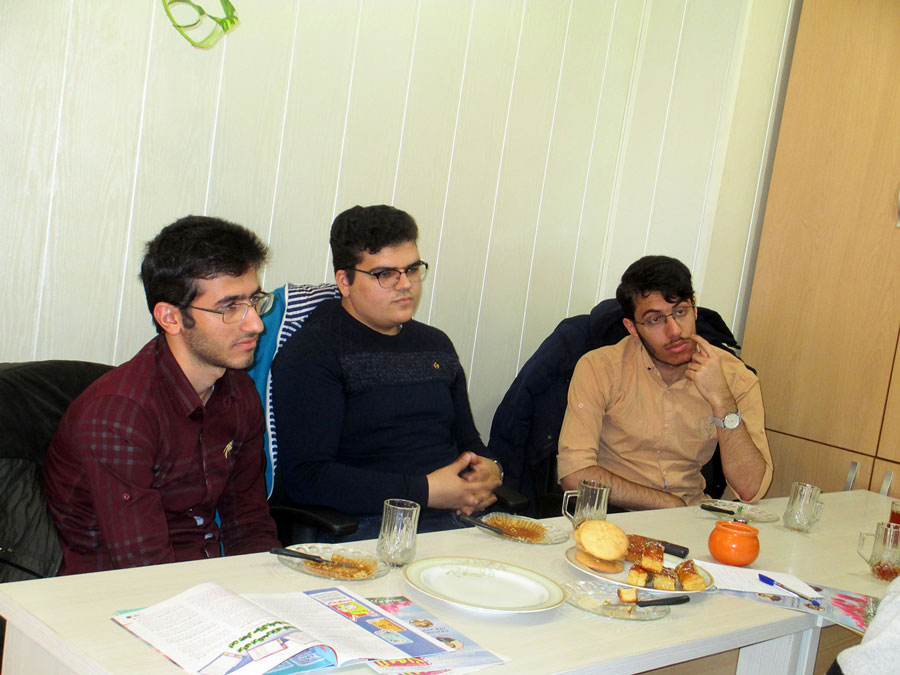 سه رتبه‌ی برتر کنکور 97 از قائن