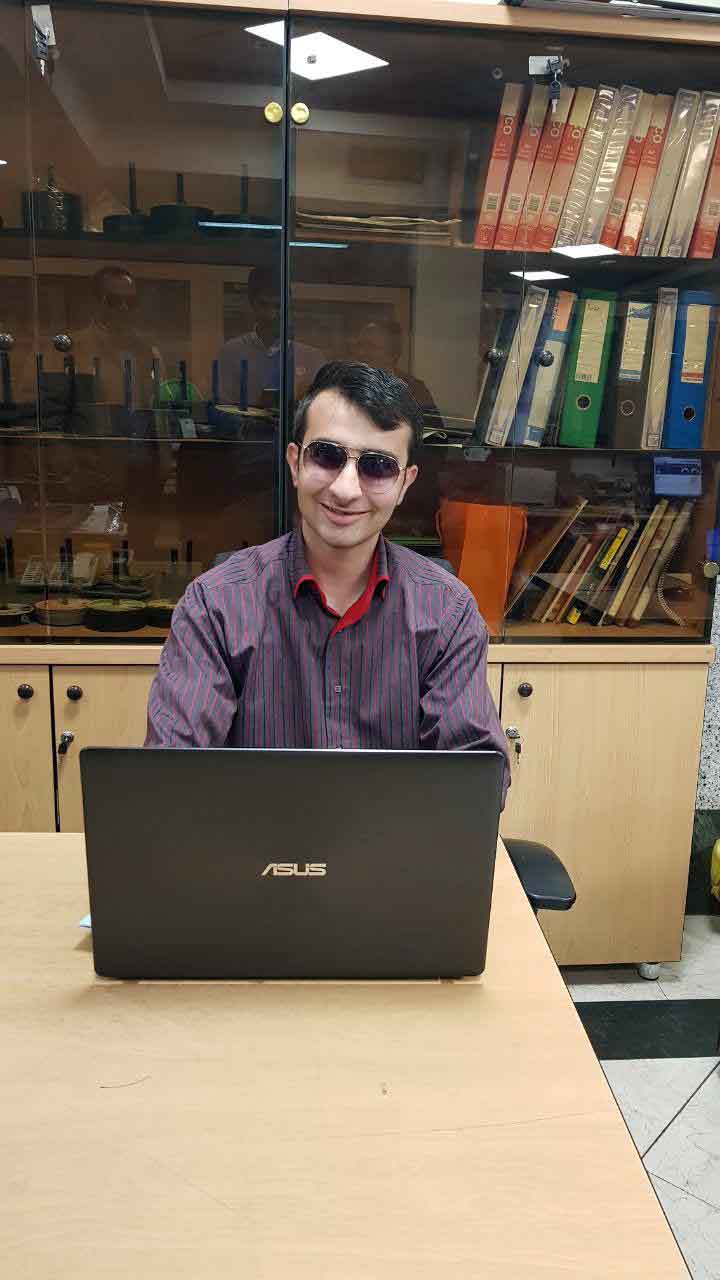 گفت‌وگو با علیرضا ایزدی، رتبه‌ی 3 سال 96 (نابینای مطلق)