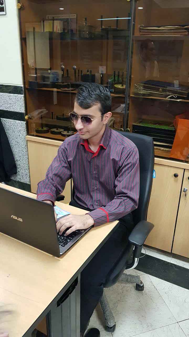 گفت‌وگو با علیرضا ایزدی، رتبه‌ی 3 سال 96 (نابینای مطلق)