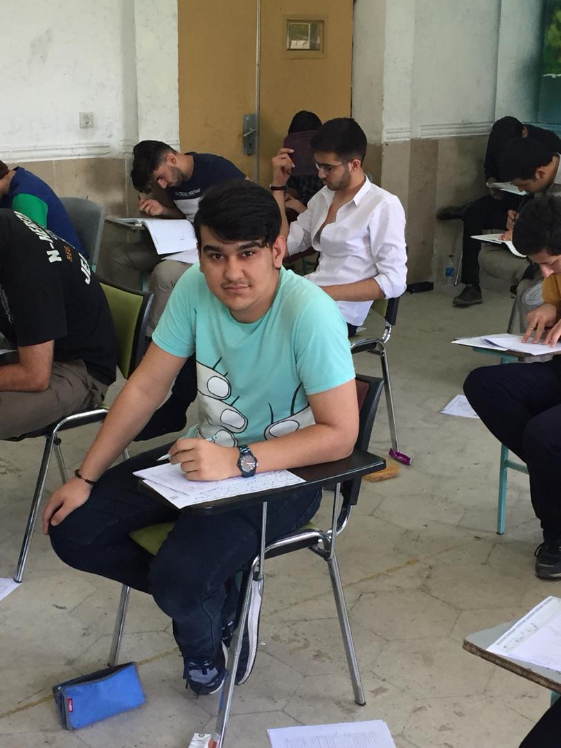 فرهنگ امیری، دوازدهم تجربی از شیراز فرهنگ امیری، دوازدهم تجربی از شیراز