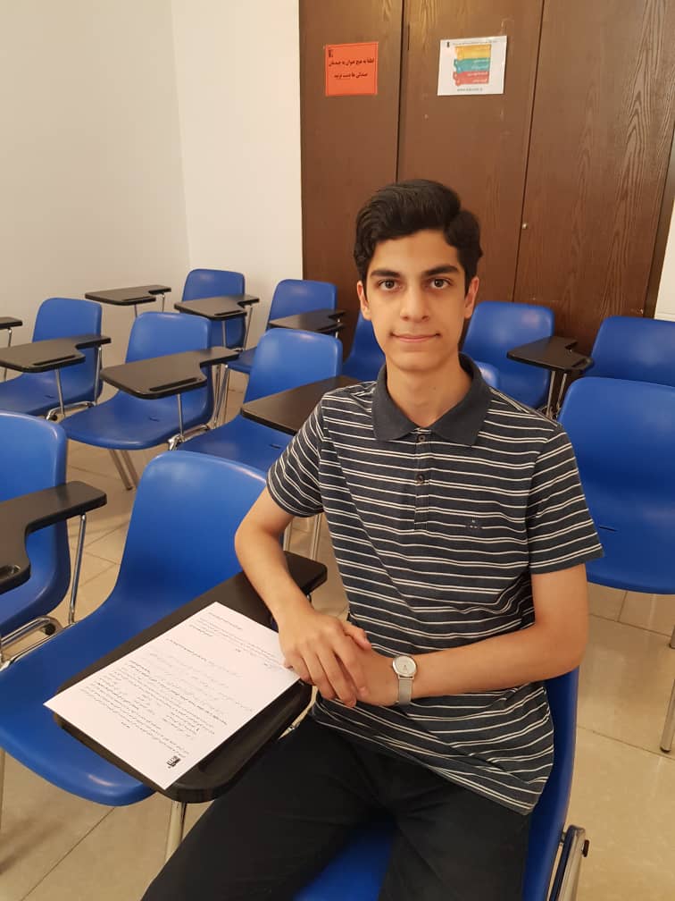 فرزاد امینی، دوازدهم انسانی از یزد فرزاد امینی، دوازدهم انسانی از یزد