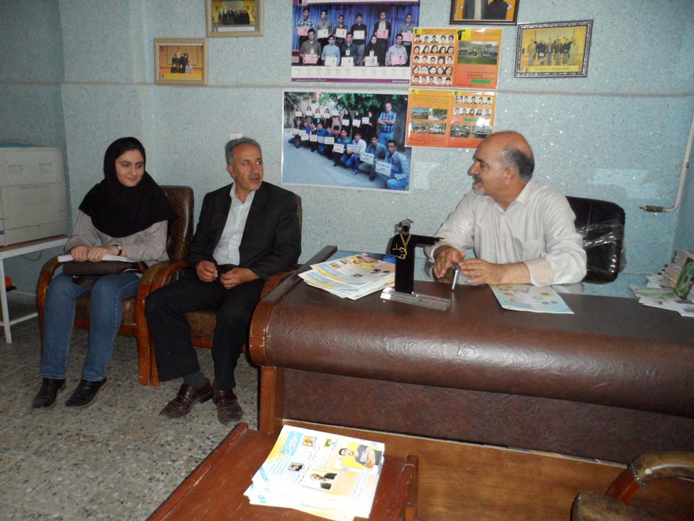 قصه‌‌ی هانیه و کتابهایش در سیل نورآباد