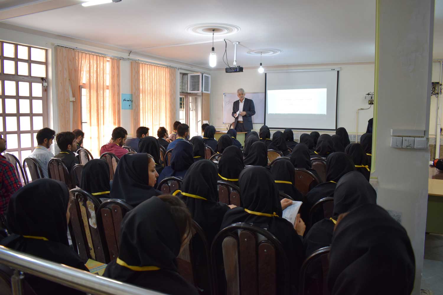 کامران سهرابی، مسئول نمایندگی کانون در خرم‌آباد