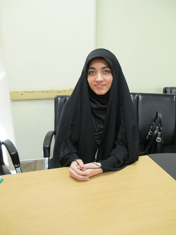 فاطمه کاظمی‌مقدم، رتبه‌ی 2 معماری سال 98 از تهران