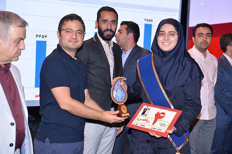 گفت‌وگو با فاطمه جعفری، رتبه‌ی 8 ریاضی کشور از تهران