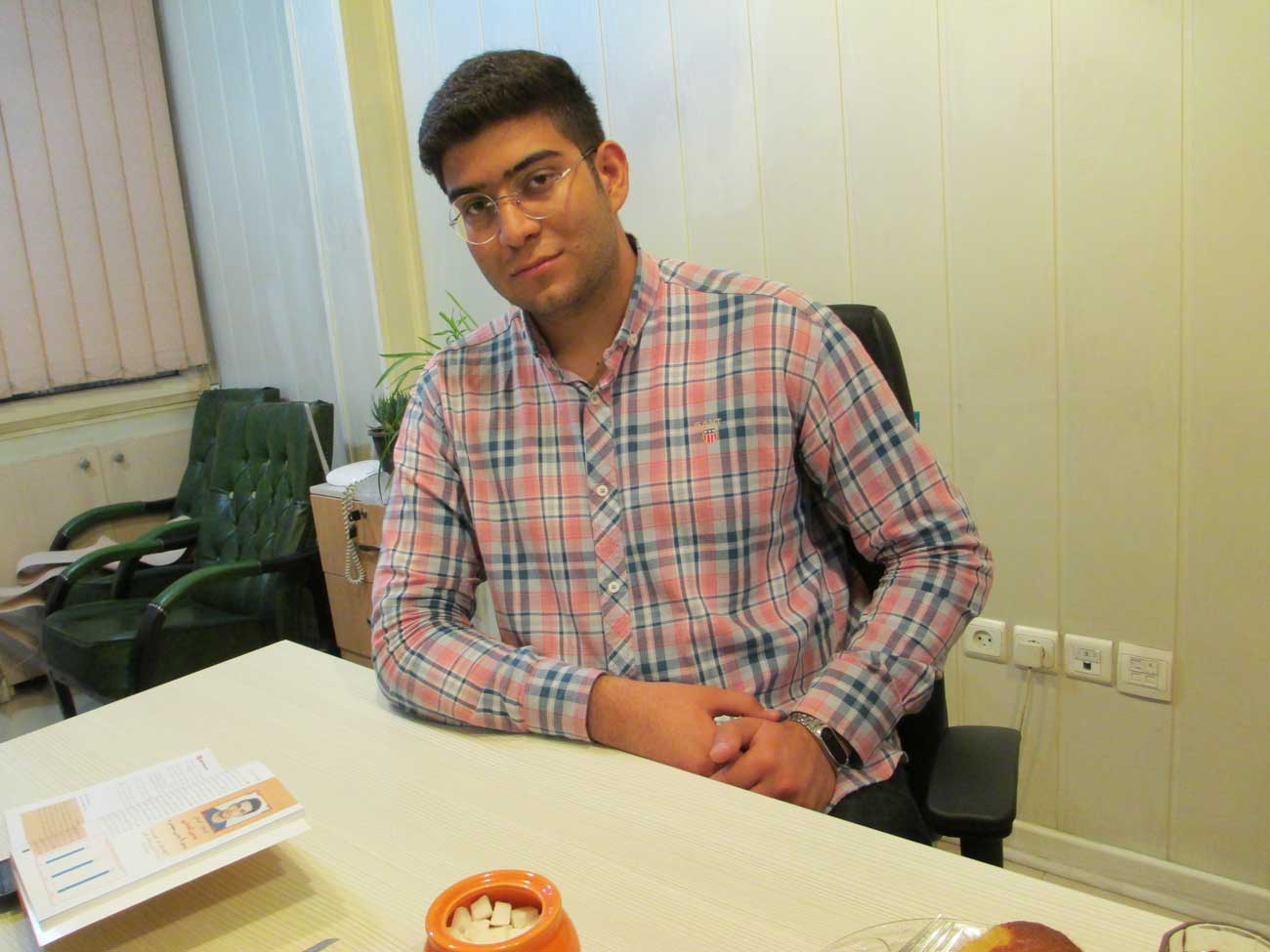 علی‌اصغر عبدی، رتبه‌ی 8 تجربی از بافت