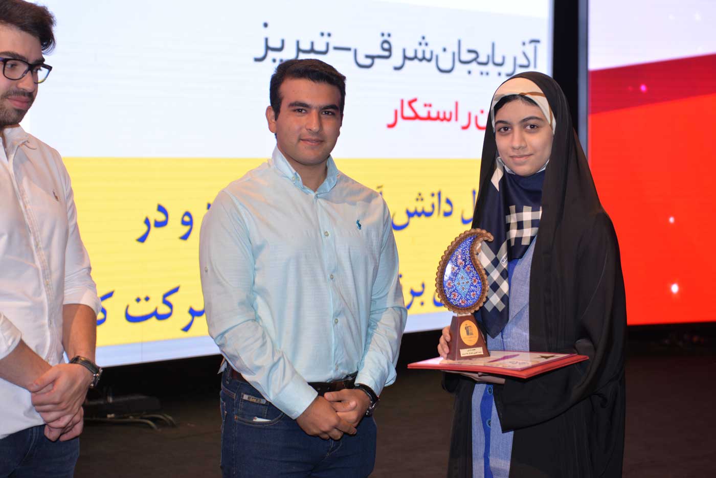 گفت‌وگو با پدر و مادر فاطمه زارعی، رتبه‌ی ۱ تجربی از بوشهر