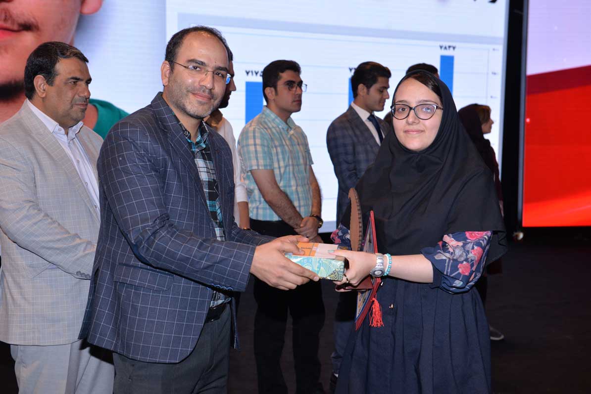 سپیده پشتدار، رتبهی ۸ تجربی منطقهی ۲ از اردبیل سپیده پشتدار، رتبهی ۸ تجربی منطقهی ۲ از اردبیل