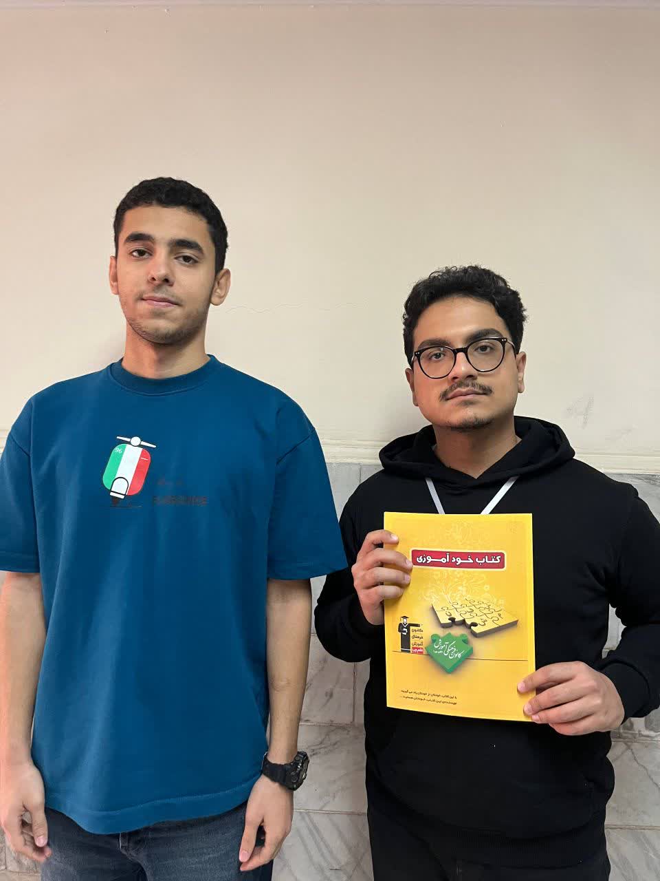 قهرمان پاییز:گفتگو با رامتین قربانی پایه یازدهم تجربی