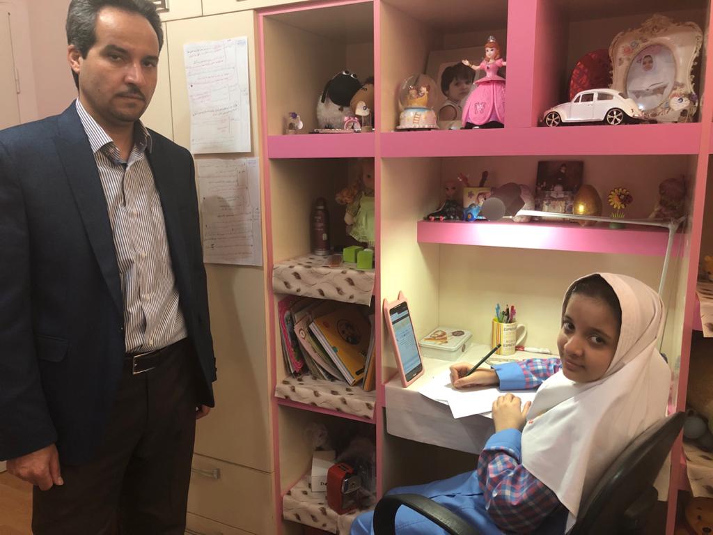 گروه دبستان