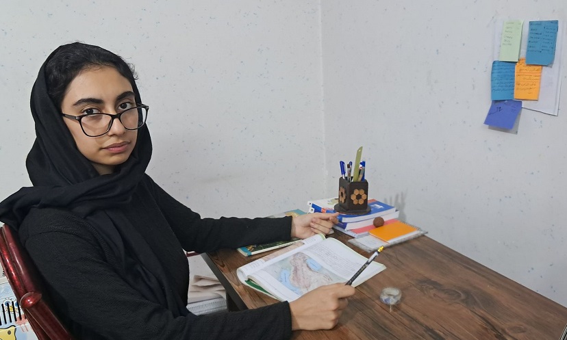 گفت و گو با ساجده صفری زاده ؛ قهرمان پیوستگی پایه دوازدهم انسانی