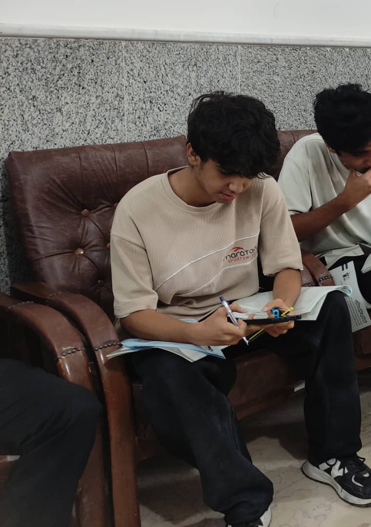 گفتگو با امیرعباس قادری ؛عضو باشگاه 500تایی ها