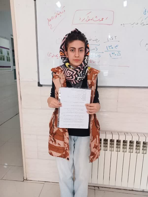 گفت و گو با مهنا عبدالرسولی؛تجربه دو سال حضور در آزمون‌های کانون