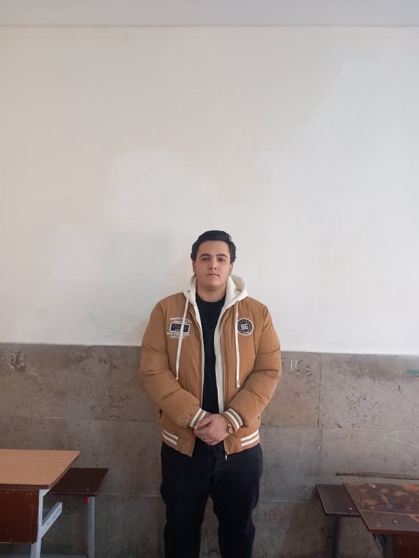 گفت و گو با امیررضا غلامی؛ترکیب هوشمندانه:آزمون حضوری و آنلاین