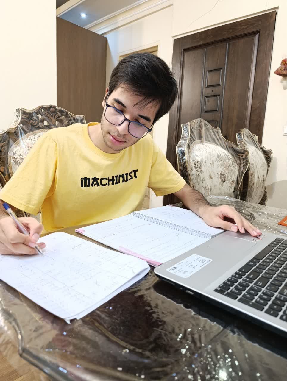 گفتگو با پارسا نوروزی قهرمان پیوستگی