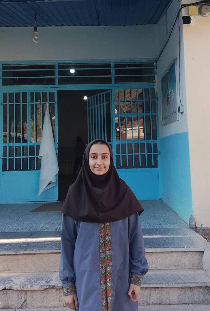 گفتگو با نگار غفاری پایه هشتم دانش آموز برتر تابستان با تراز 6500