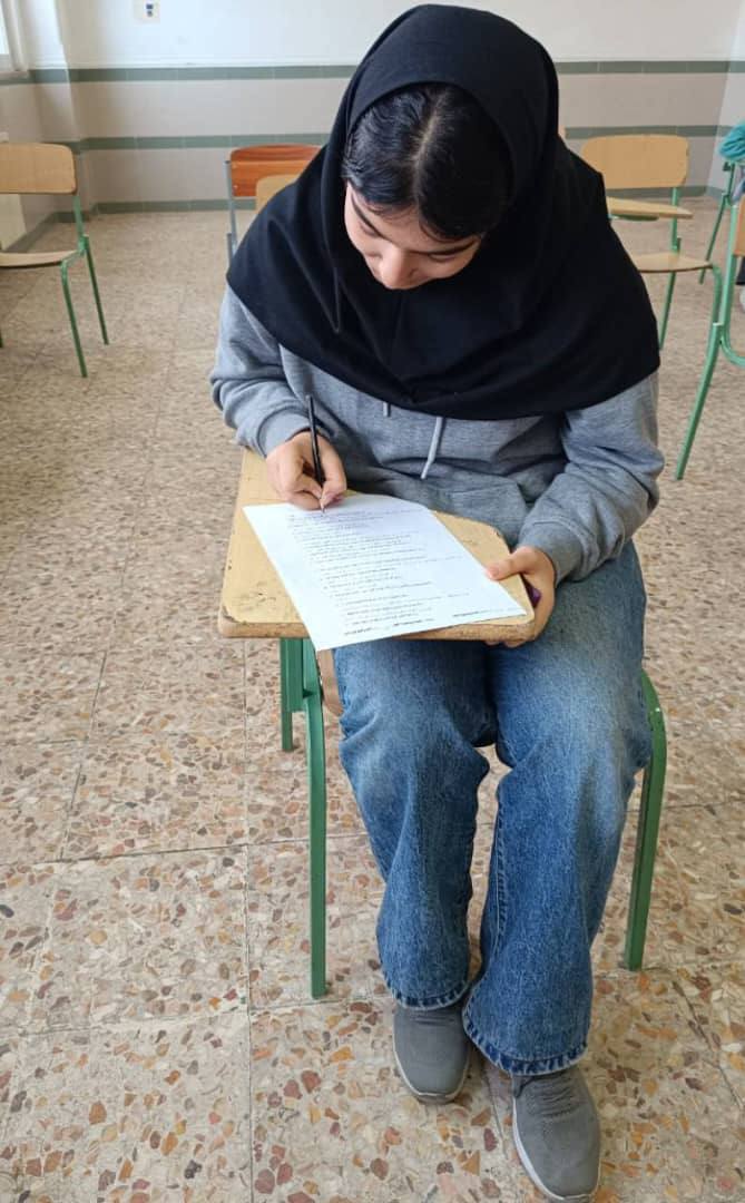 گفتگو با هانا فتحی پایه ششم با 653 پاسخ صحیح