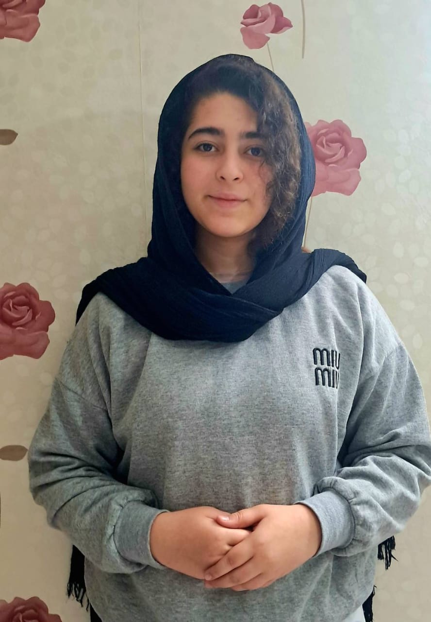 گفتگو با آیلار پیام دهم تجربی با 400پاسخ صحیح در 6 آزمون