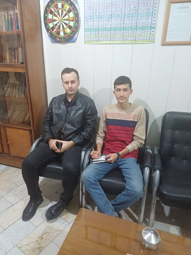 گفتگو با مبین راستگو یازدهم تجربی قهرمان پیوستگی از اردبیل