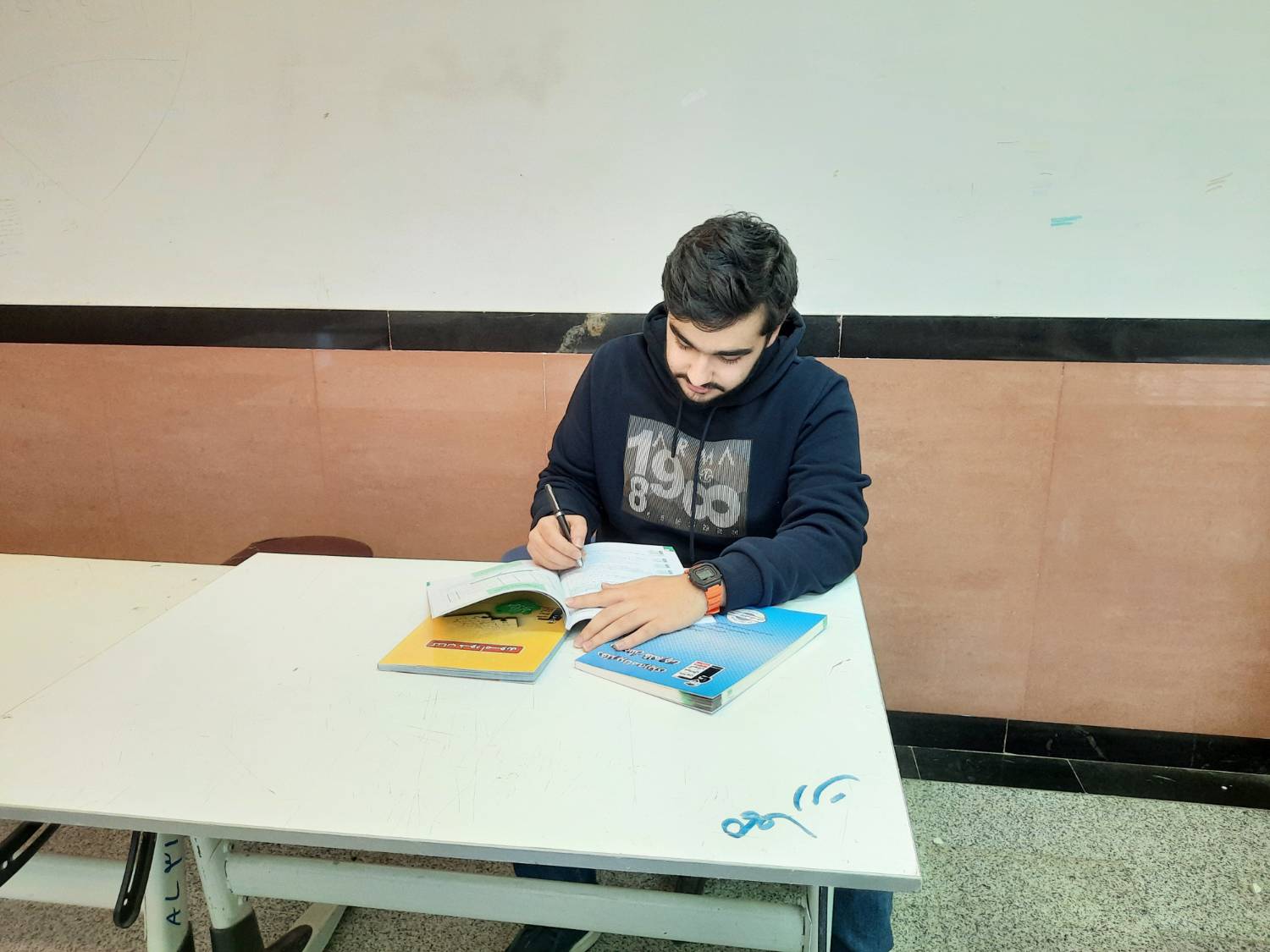 گفتگو با امیررضا ولی زاده دوازدهم تجربی قهرمان تابستان از اردبیل