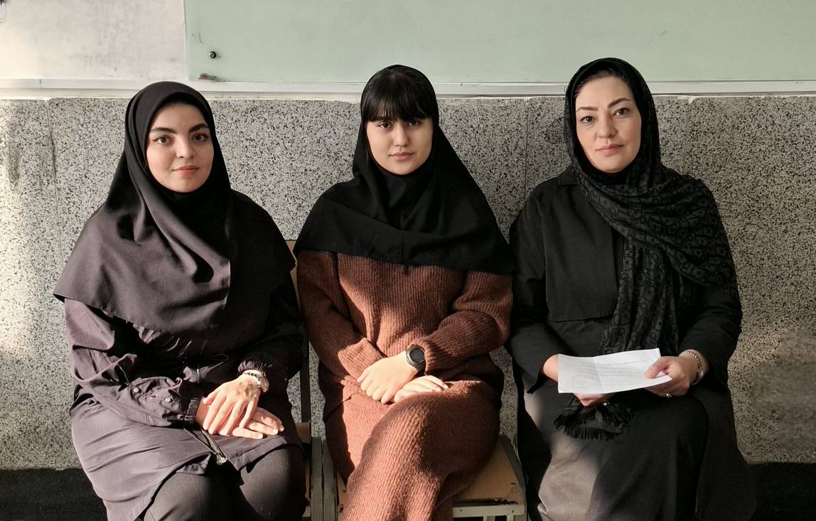 گفتگو با النا حاجی سلیمانی دوازدهم تجربی قهرمان پیوستگی از اردبیل