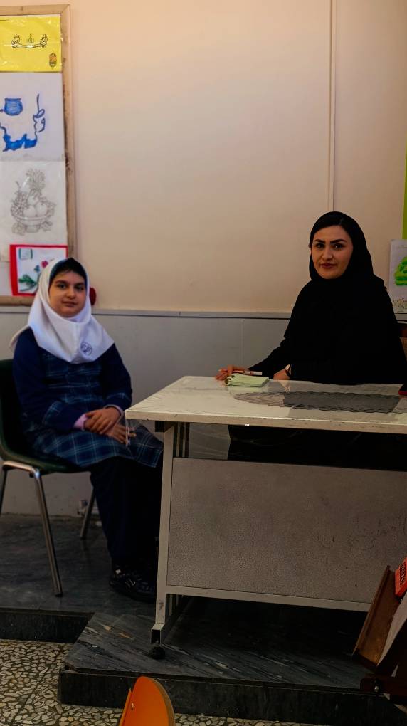 گفتگو با طهورا علائی پایه پنجم قهرمان پاییز از اردبیل