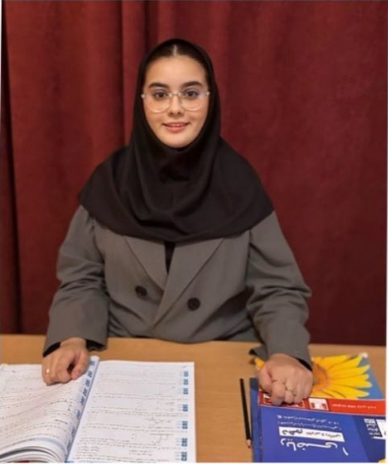 گفتگو با روشا رضایی قهرمان پیوستگی دهم تجربی