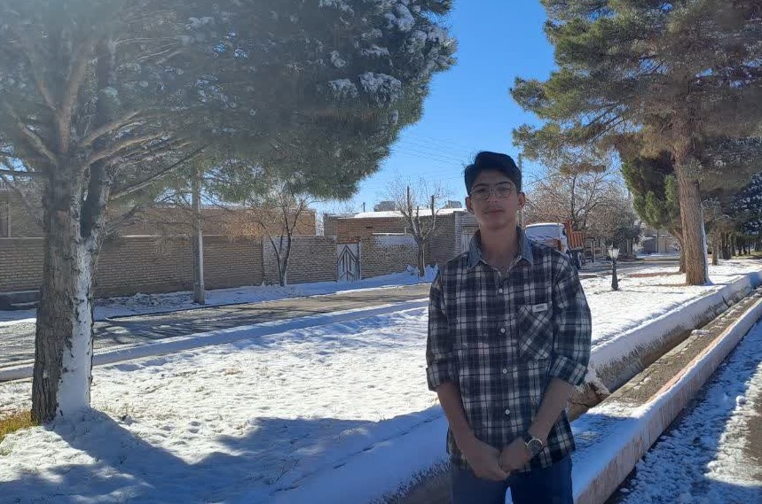 گفتگو با محمدطاها قناعتی قهرمان پاییز 11 ریاضی از فردوس