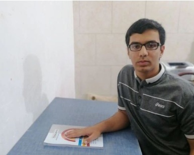 محمدمهدی منتظری؛رتبه 4 منطقه 2ریاضی از نجف آباد(3سال،131آزمون)