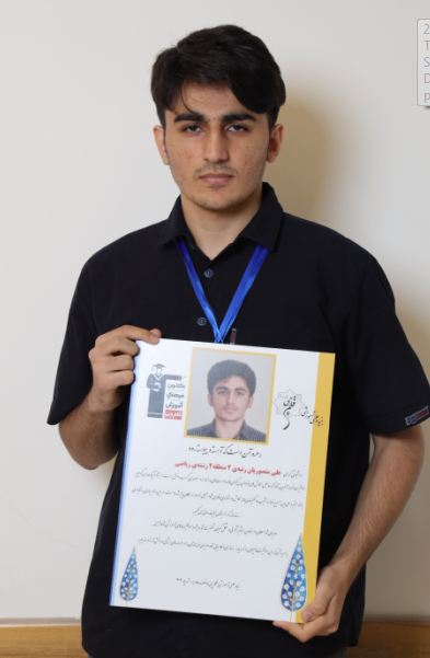 گفت‌و‌گوی کاظم قلم‌چی باعلی منصوریان،رتبه3ریاضی کشور سال 1402