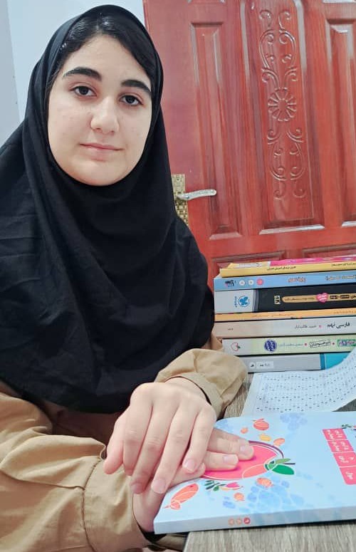 گفت‌وگو با زهرا دیوسالار؛ عضو باشگاه پانصدتایی پایه دوازدهم تجربی