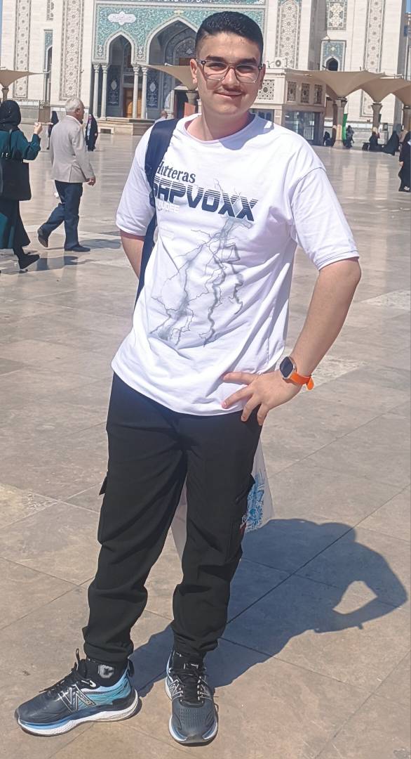 گفت و گو با: ابوالفضل پوریان قهرمان پیوستگی پایه دوازدهم تجربی