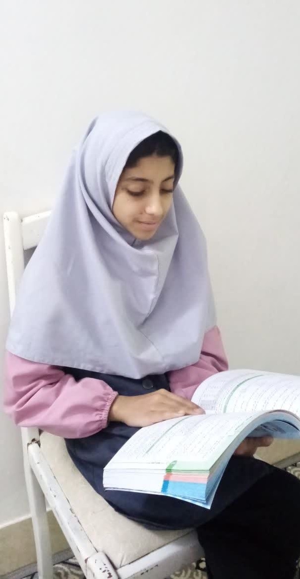 گفت و گو با: مریم کاظمی قهرمان پیوستگی پایه ششم