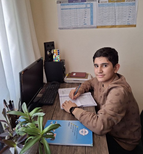 گفت وگو با سید عماد حسینی؛قهرمان پیوستگی پایه هشتم