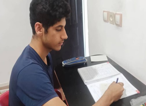 گفت وگو با محمدمهدی صابرنیا؛قهرمان پیوستگی یازدهم ریاضی