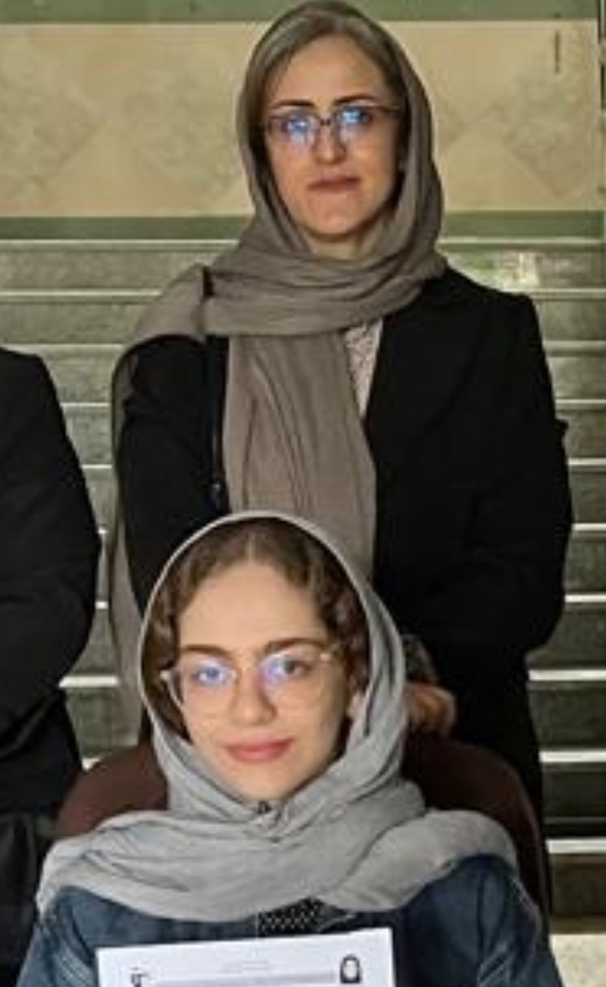 مهرسا محسنی فر یازدهم تجربی قهرمان پیوستگی از ششم تا یازدهم