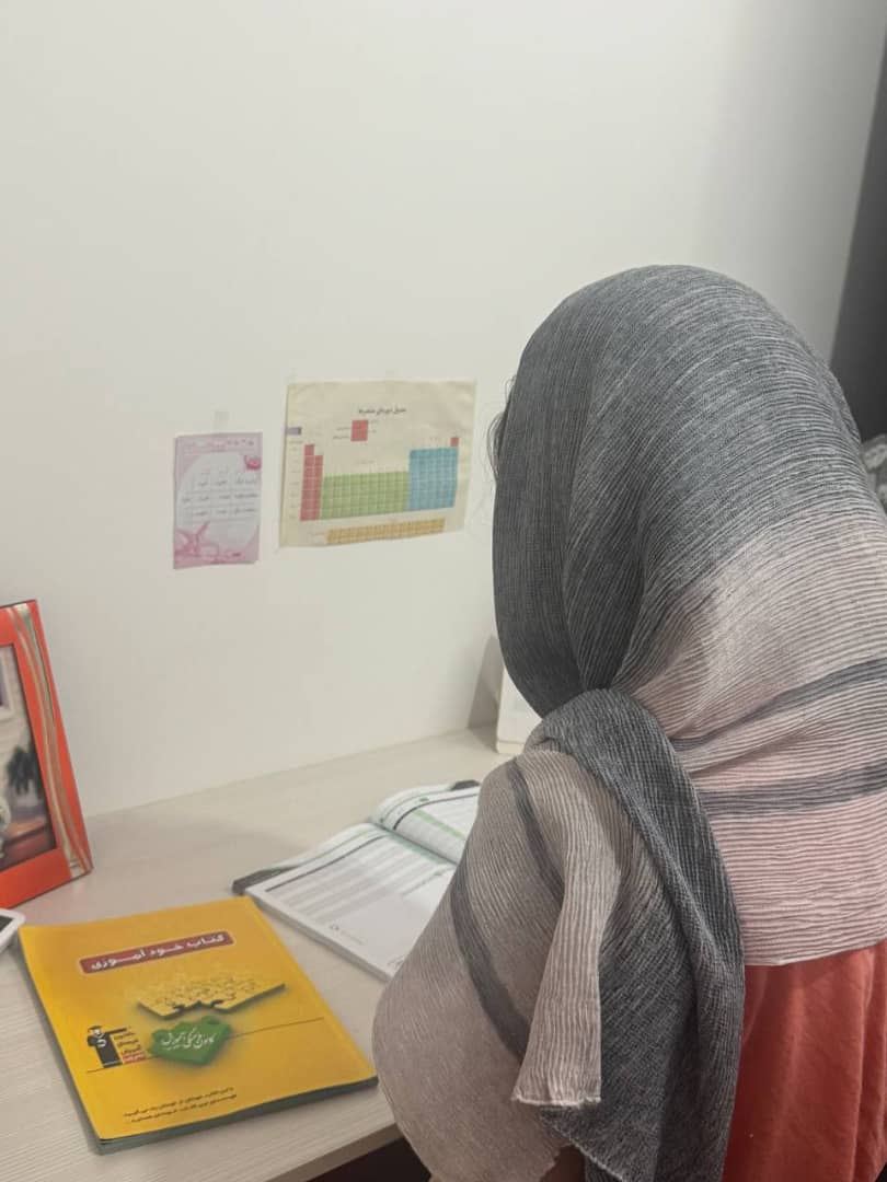 فاطمه گلستانه از آمل: یادگیری، تمرین و مرور تقسیم هفتگی ام است