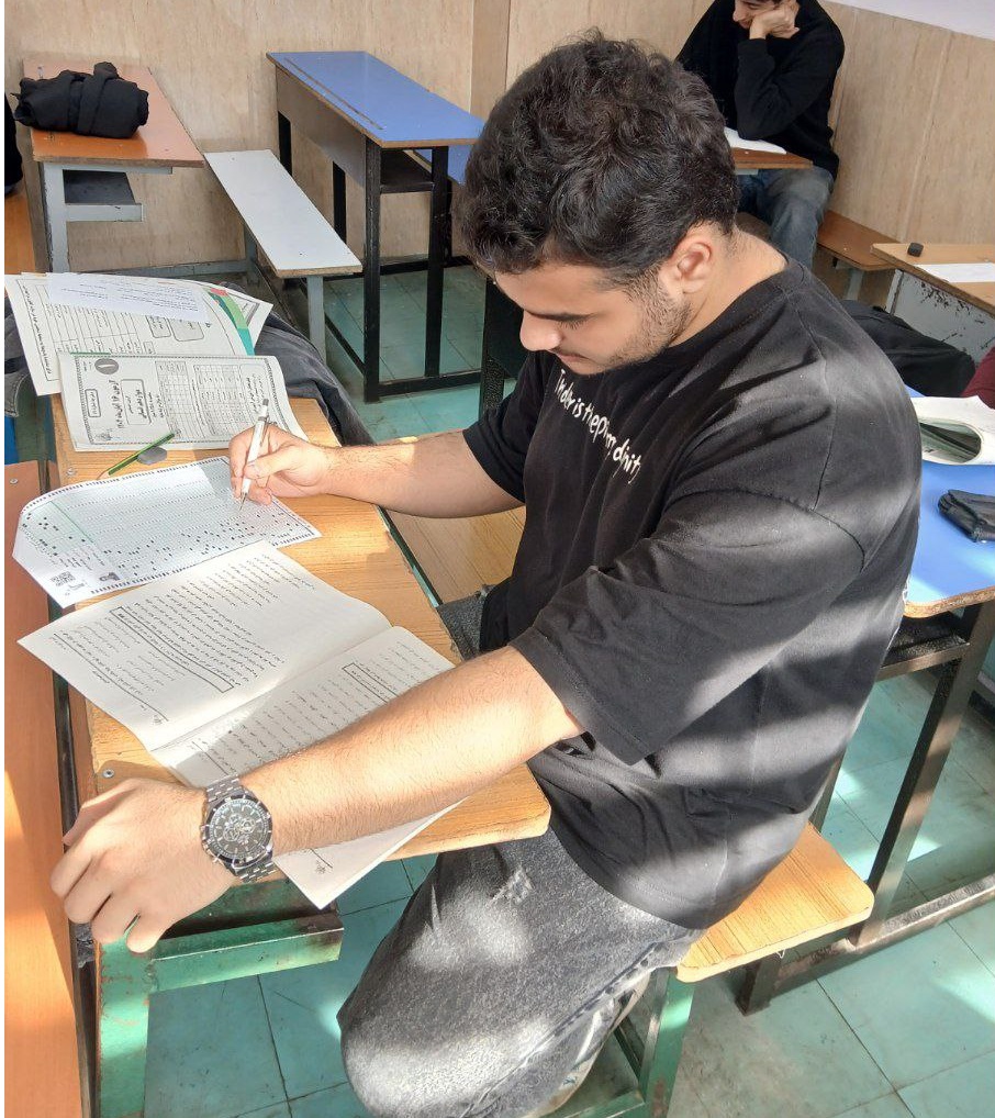 مصاحبه با سبحان تشیخ، دوازدهم انسانی از لاهیجان