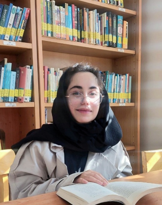 گفت و گو با آنیتا ندیمی قهرمان پیوستگی دهم ریاضی