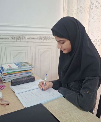 گفت و گو با ثنا رئیسی فر قهرمان پیوستگی نهم