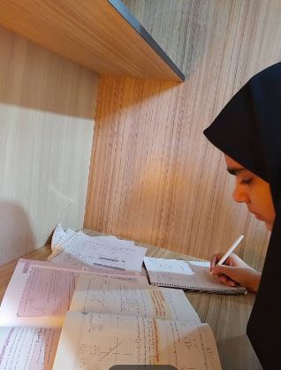 گفت و گو با قبولی تیزهوشان نهم به دهم مهنا عیسی پور