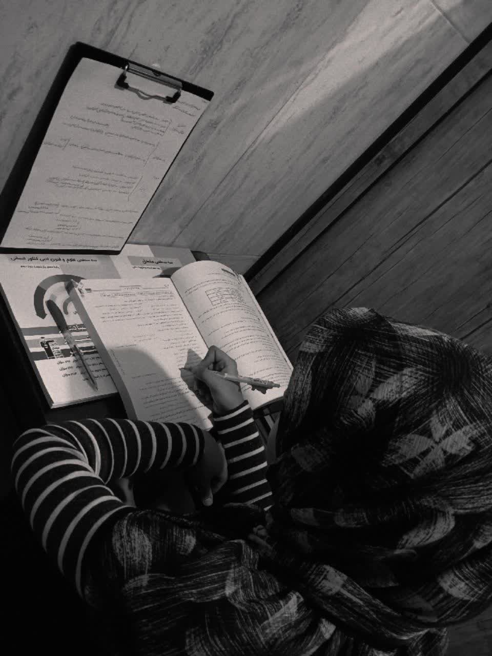 گفتگو با هانیه لشنی قهرمان پیشرفت درسی