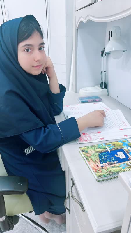 گفت و گو با قهرمانان پیوستگی؛ زهرا حیدرنژاد