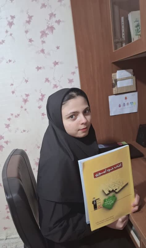 گفتگو بافاطمه حیدری قهرمان پیشرفت دوازدهم تجربی از کمالشهر