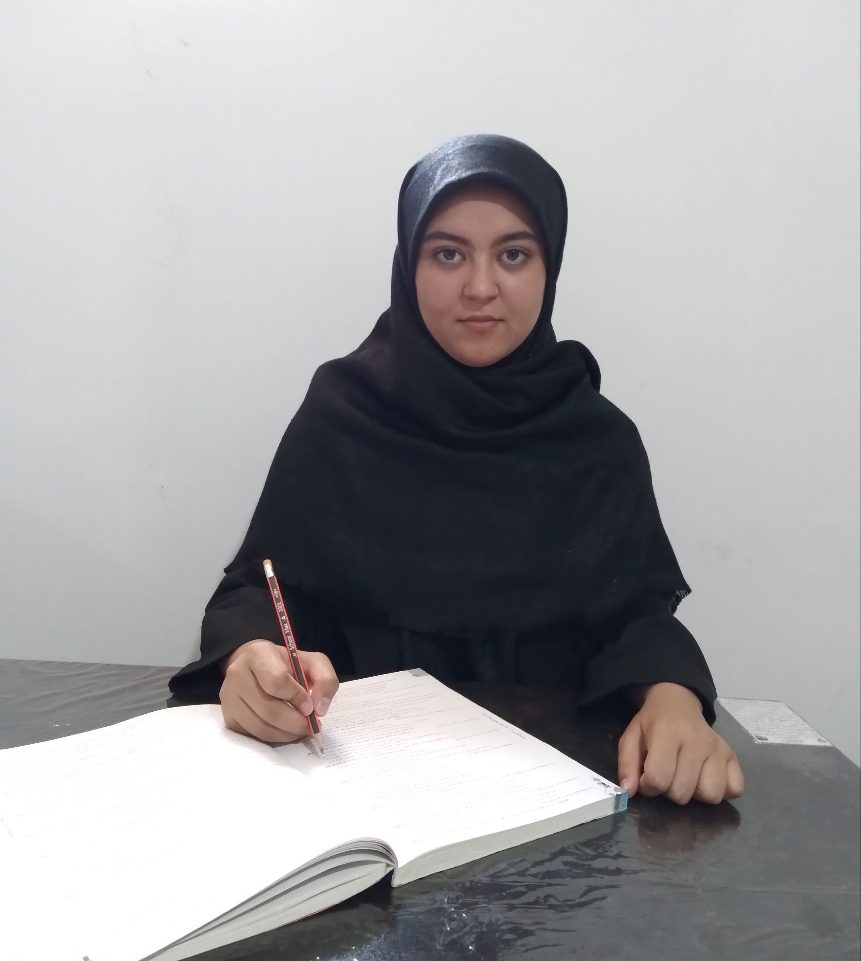 گفتگو با زهرا عباسی عضو باشگاه پانصدتایی‌ها از شهرستان بهار