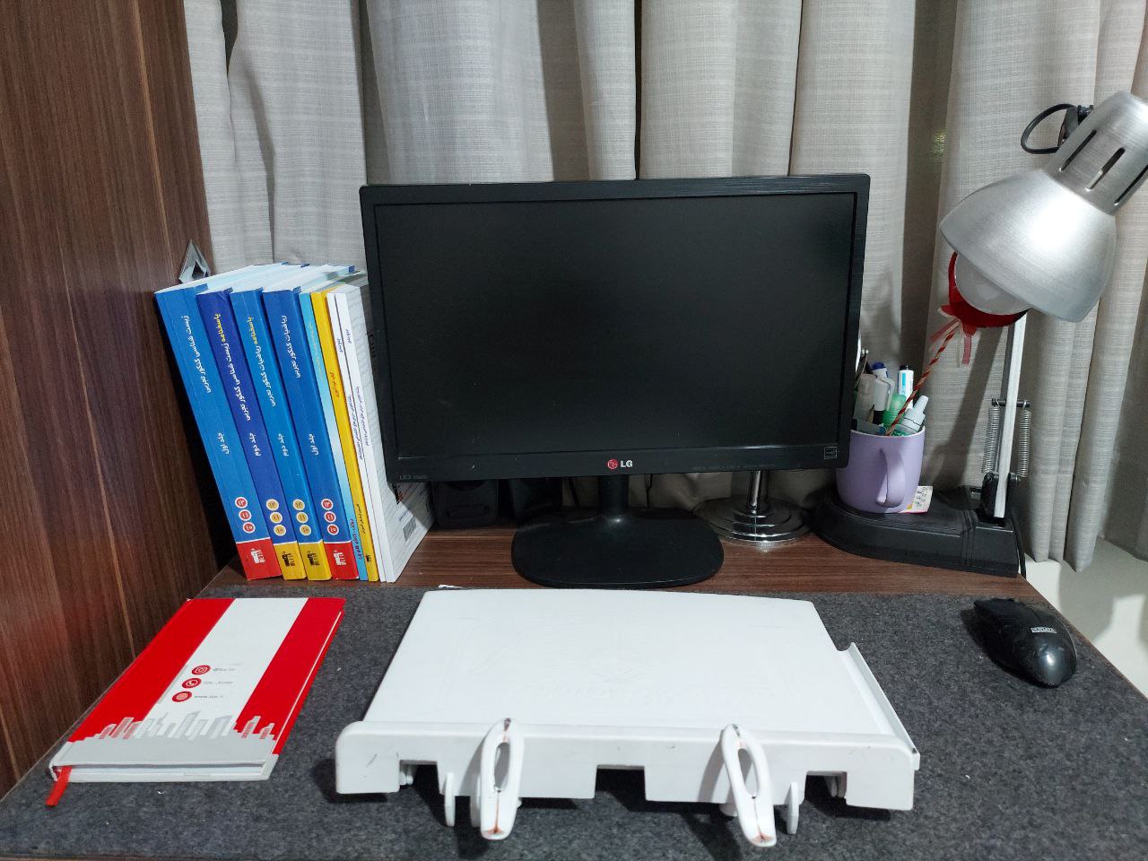 گفت و گو با حسانه میرزا اخلاق قهرمان پیشرفت دوازدهم تجربی