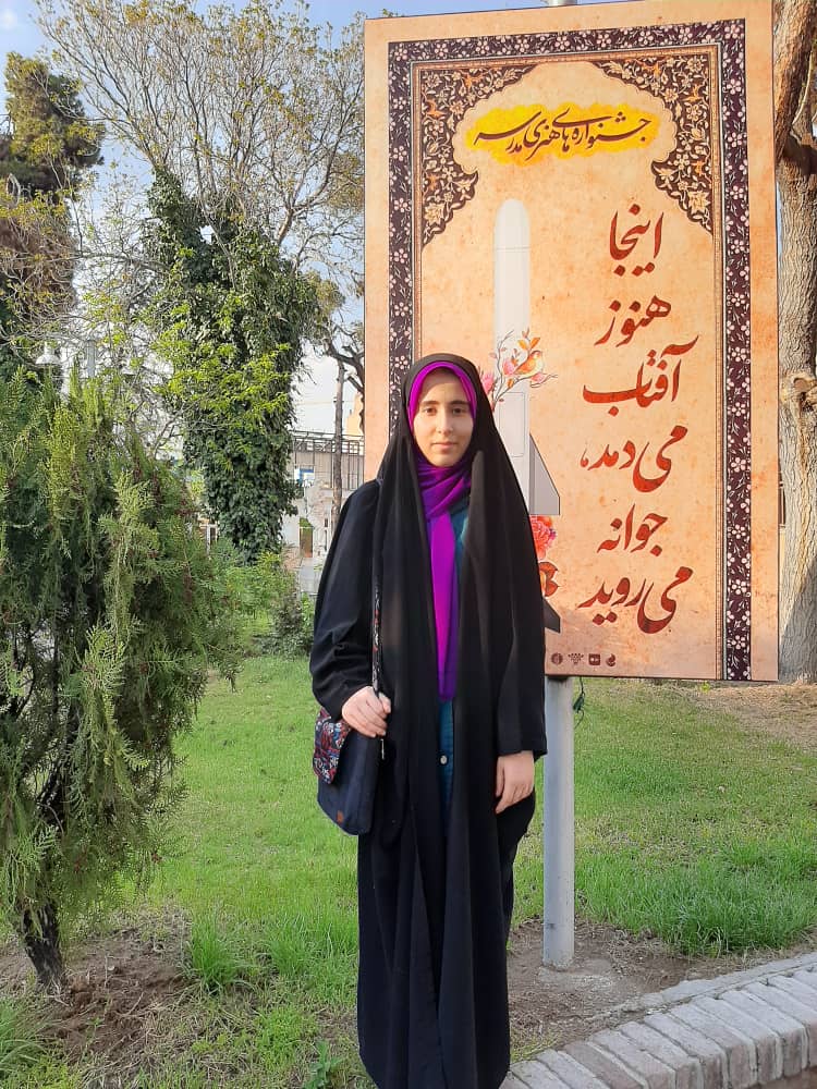 گفت و گو با مبینا صنوبری قهرمان پیوستگی دوازدهم تجربی