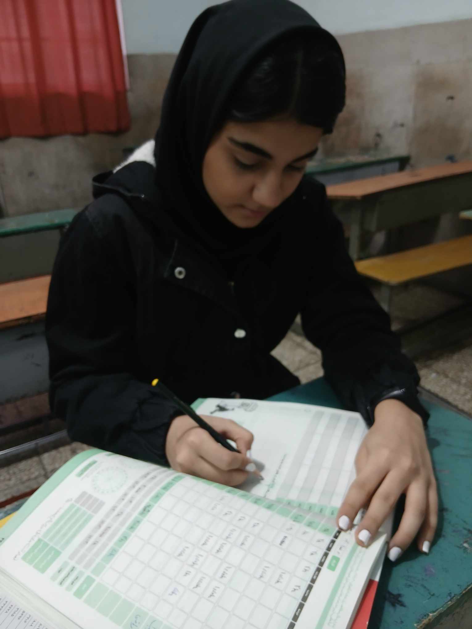 گفت و گو با فرینا صمدی دانش آموز دوازدهم تجربی